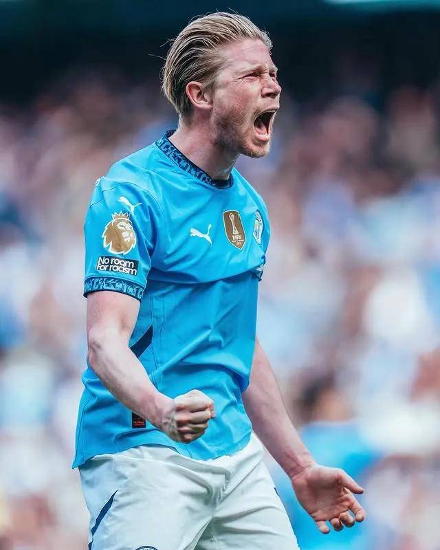 开云体育官网-德布劳内重返赛场，锐不可当首场状态出色，公牛观众沸腾！