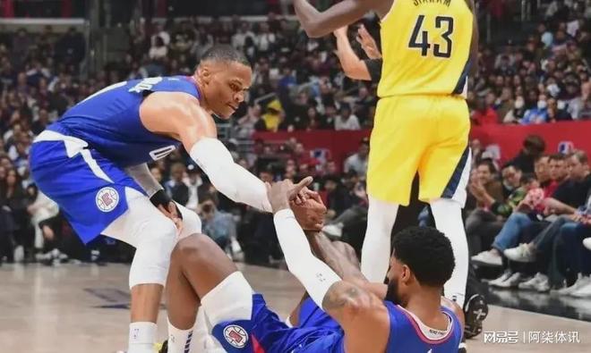 kaiyun-西亚卡姆重要时刻反败为胜,快船带队取胜!赛场气氛高涨(二战最漂亮的战列舰)